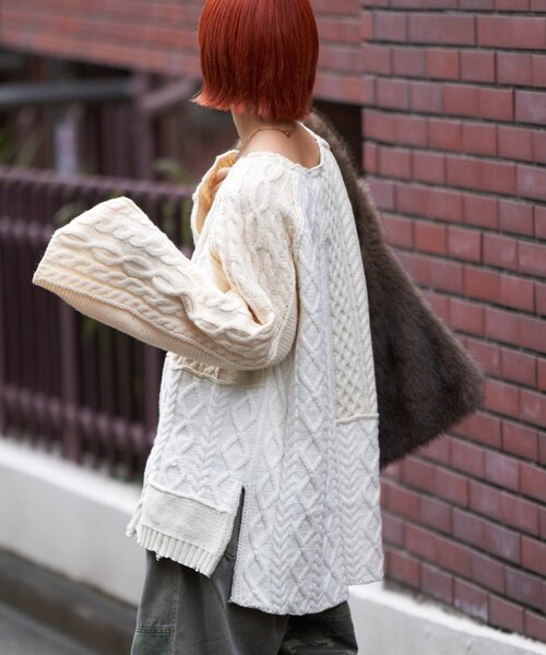 etsinta（エシンタ）の「【etsinta/エシンタ】リメイクオーバーラムニット（ニット/セーター・レディース・オレンジ/グレー/ピンク/アイボリー・ONE SIZE）」の13枚目の写真