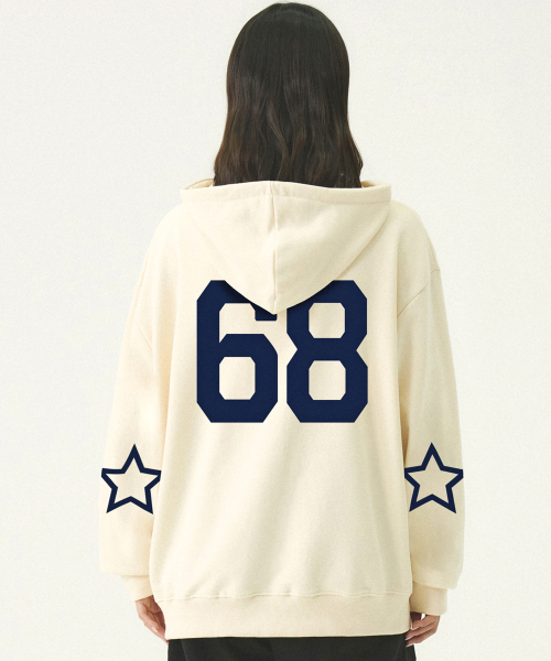 GRAVER（グレーバー）の「[ユニセックス]エルボー68 STAR フードパーカー_クリーム（パーカー・レディース・アイボリー・SMALL/MEDIUM/LARGE/X-LARGE）」の2枚目の写真