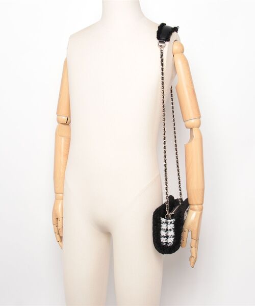 Guess(ゲス)の「CRISTI Top Zip Crossbody ショルダーバッグ (ショルダーバッグ・レディース・ブラック系その他・ONE SIZE)」の3枚目の写真