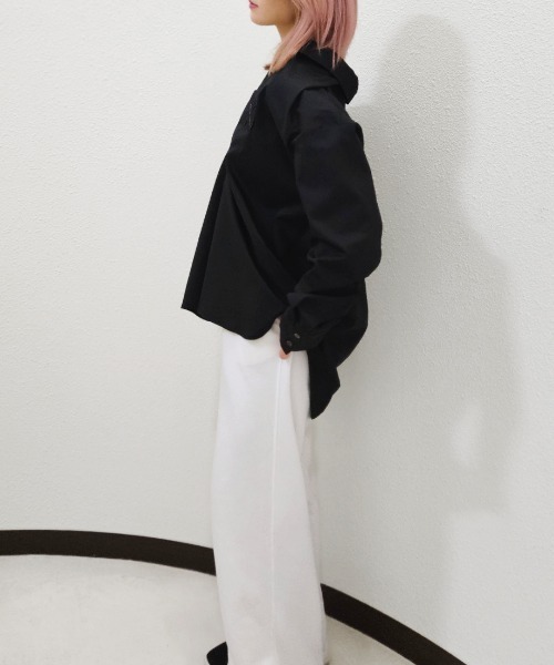 CRYSTAL BALL(クリスタルボール)の「オーバーサイズスキッパーブラウス(シャツ/ブラウス・レディース・ブラック/ホワイト/ブラウン・FREE)」の13枚目の写真