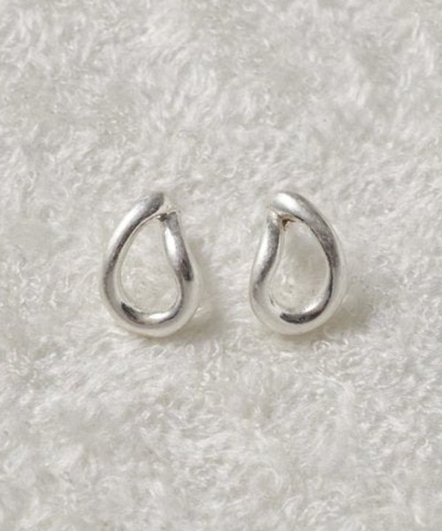 GOLDY(ゴールディ)の「【GOLDY】プチ ニュアンス ドロップ ピアス 1251106(ピアス(両耳用)・レディース・ゴールド系その他2/シルバー/シルバー系その他2/ゴールド・FREE)」の2枚目の写真