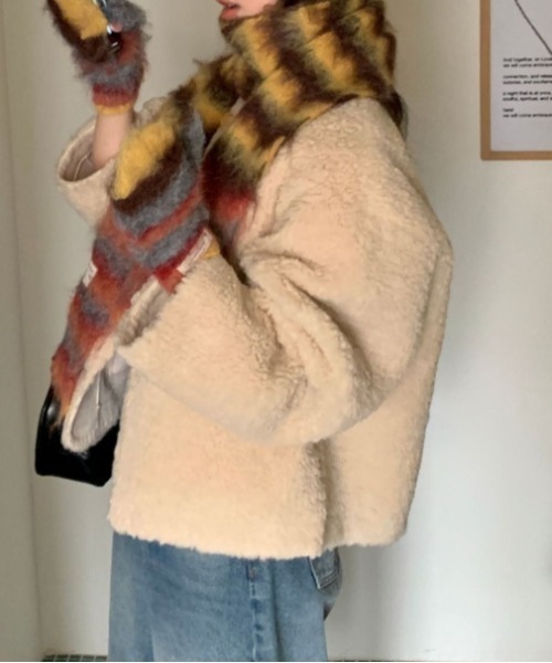 Vipoa（ヴィポア）の「カラーストライプマフラー（マフラー・レディース・ピンク/グリーン/オレンジ/イエロー/ブルー/レッド・FREE）」の19枚目の写真