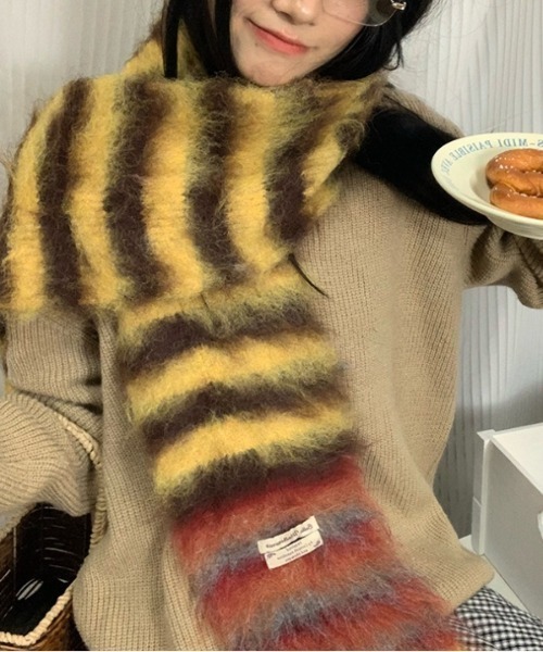 Vipoa（ヴィポア）の「カラーストライプマフラー（マフラー・レディース・ピンク/グリーン/オレンジ/イエロー/ブルー/レッド・FREE）」の15枚目の写真