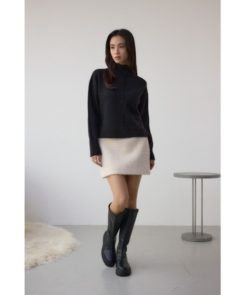 AZUL by moussy(アズールバイマウジー)の「ラメブークレミニタイトスコート(スカート・レディース・アイボリー/ブラック・SMALL/MEDIUM)」の7枚目の写真