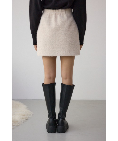 AZUL by moussy(アズールバイマウジー)の「ラメブークレミニタイトスコート(スカート・レディース・アイボリー/ブラック・SMALL/MEDIUM)」の10枚目の写真