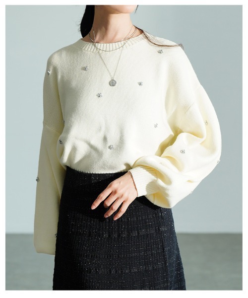 Sawa a la mode(サワアラモード)の「ビジューニットトップス(ニット/セーター・レディース・杢グレー/ブラック/アイボリー/レッド・FREE)」の20枚目の写真