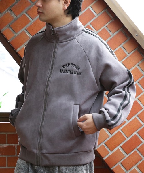 ８(eight)（エイト）の「裏ボア刺繍入りトラックジャケット（ブルゾン・メンズ・チャコール/アイボリー/サックスブルー・MEDIUM/LARGE）」の14枚目の写真