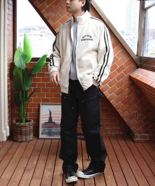 ８(eight)（エイト）の「裏ボア刺繍入りトラックジャケット（ブルゾン・メンズ・チャコール/アイボリー/サックスブルー・MEDIUM/LARGE）」の10枚目の写真