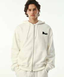 MOONSUN（ムーンサン）の「02 M.C UNISEX, Logo Hood Zip-up / White（パーカー）」