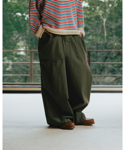 ANGLAN（アングラン）の「Herringbone Fatigue Balloon Pants - Khaki（その他パンツ・メンズ・その他・FREE）」の3枚目の写真