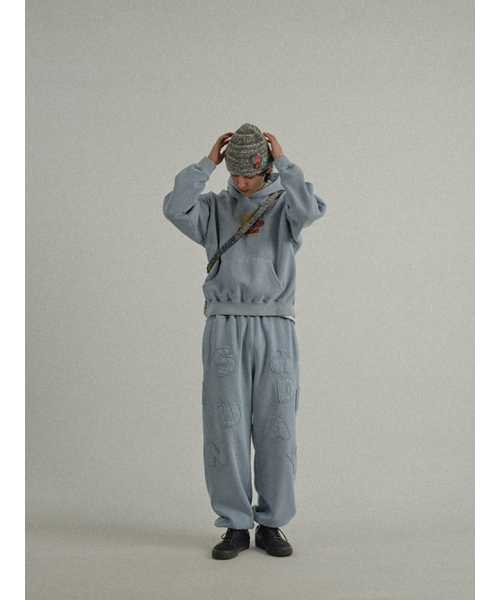 SUNDAY FRUIT MARKET(サンデーフルーツマーケット)の「SUNDAY PATCH SWEATPANT SKYBLUE(スウェットパンツ・メンズ・その他・SMALL/MEDIUM/LARGE)」の6枚目の写真
