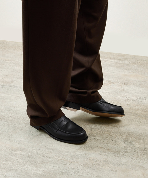 And A（アンドエー）の「PADRONE パドローネ / LOAFERS オイルレザーローファー コインローファー / PU8587-2304（ローファー・メンズ・ブラック/キャメル/ベージュ・40/41/42/43）」の5枚目の写真