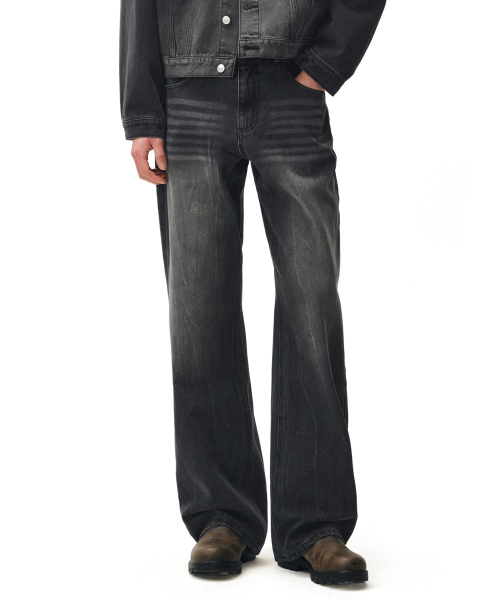 DECET(デケト)の「Mid Rise Wide Jeans DCPT027CRBlack2(デニムパンツ・レディース・その他・34/32/30/26/28)」の8枚目の写真