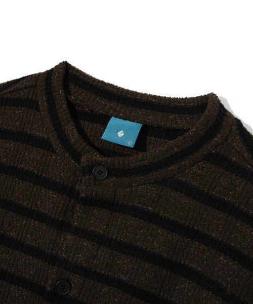 Diamond Layla(ダイアモンドレイラ)の「Creme collarless cardigan shirt C6 Brown&Black(カーディガン/ボレロ・レディース・その他・MEDIUM/LARGE)」の2枚目の写真