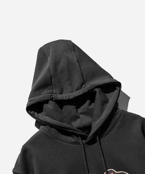 VASTIC(バスティック)の「スタッドダブルステッチフードパーカー_ブラック(パーカー・メンズ・その他・LARGE/MEDIUM)」の4枚目の写真