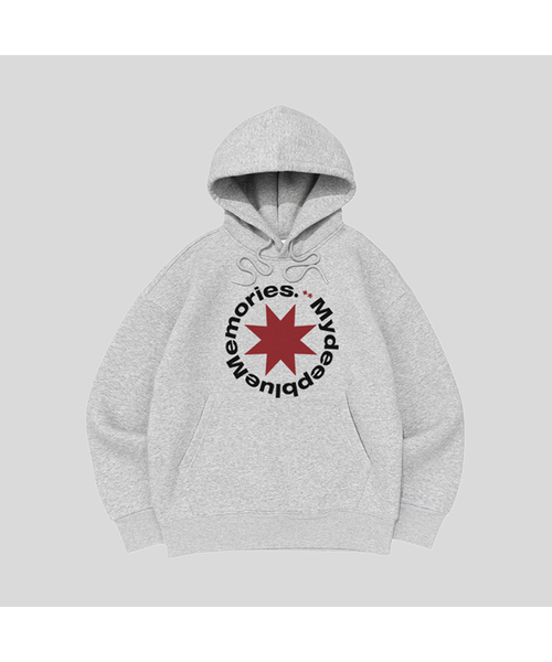 mydeepbluememories（マイディープブルーメモリーズ）の「MM ROUND LOGO HOODIE(GREY)（パーカー・レディース・グレー/トップグレー・FREE）」の2枚目の写真