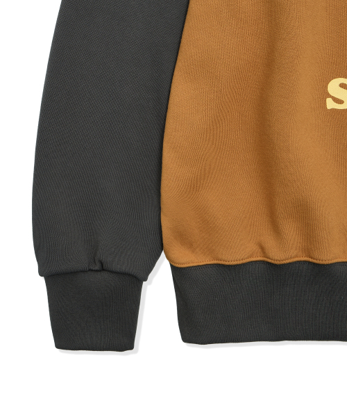 CACTUSDONUTMARKET（カクタスドーナツマーケット）の「Smiling Dog Raglan Sweatshirt - Orange（スウェット・メンズ・その他・MEDIUM/LARGE）」の6枚目の写真