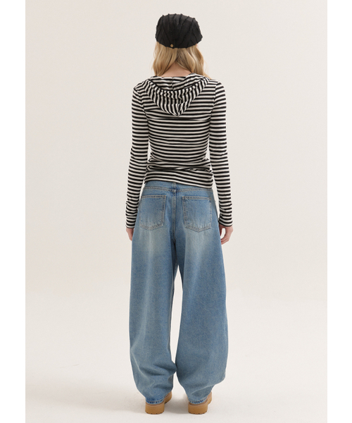BUTTON UP(ボタンアップ)の「バルーンウォッシュドワイドデニム(ブルー)(デニムパンツ・レディース・その他・SMALL/MEDIUM/LARGE)」の6枚目の写真