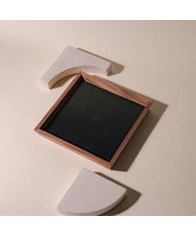 BONNE CHANCE（ボンヌシャンス）の「Walnut Wood Tray Classic - Oil Black（インテリア雑貨）」