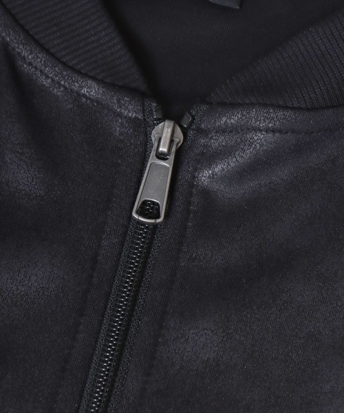 ANPAS(アンパス)の「Faux Leather-Style Light Jacket/PUレザー風ブルゾン フェイクレザー加工ジャケット ライトアウター メンズ(ノーカラージャケット・メンズ・ブラック/カーキ・L/LL/M)」の6枚目の写真