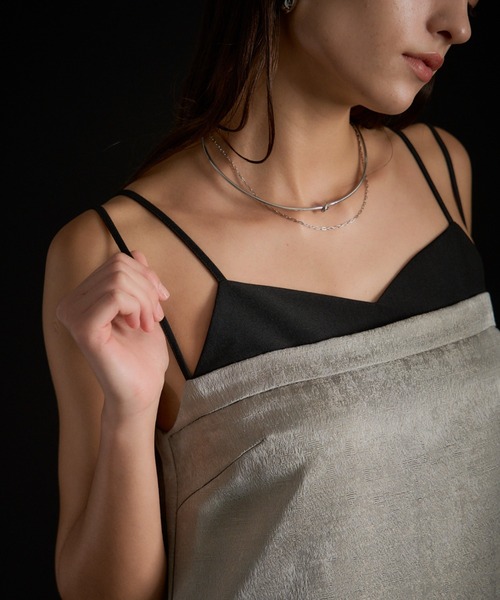 LE'RURE（リルアー）の「Knot design metal choker（チョーカー・レディース・ゴールド/シルバー・FREE）」の2枚目の写真