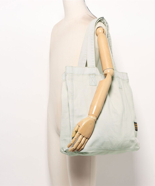 G-STAR(ジースター)の「【UNISEX】Big Tote Bag/ビッグサイズカラーデニムウォッシュド加工トートバッグ(トートバッグ・メンズ・グレー系その他・ONE SIZE)」の7枚目の写真
