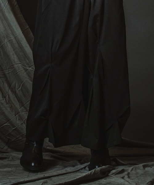 NO ID.（ノーアイディ）の「【NO ID.】Layered Heel Boots / レイヤード ヒール ブーツ（ブーツ・メンズ・ブラック・44(28.5cm)/42(27.5cm/40(25.5cm）」の17枚目の写真