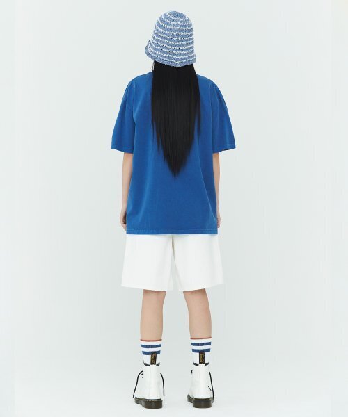 AQO STUDIO SPACE(アコスタジオスペース)の「スプラッシュフェスティバルピグメントTシャツブルー(Tシャツ/カットソー・レディース・その他・LARGE/MEDIUM)」の4枚目の写真