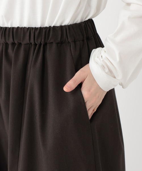 studio CLIP（スタディオクリップ）の「フロント切り替えギャザーパンツ[プチ・プラスサイズあり]《オケージョン2026SS》（その他パンツ・レディース・ライトベージュ/グレー/チャコールグレー・FREE/ﾌﾘｰ(L)/PF）」の8枚目の写真