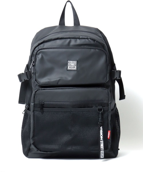 VISION STREET WEAR（ヴィジョンストリートウェア）の「VISION STREET WEAR（ヴィジョンストリートウェア）CONVEIENT  BACKPACK/ワンポイントロゴ バックパック/リュックサック（バックパック/リュック・メンズ・ブラック系1/ブラック系3/ブラック系2・FREE）」の4枚目の写真