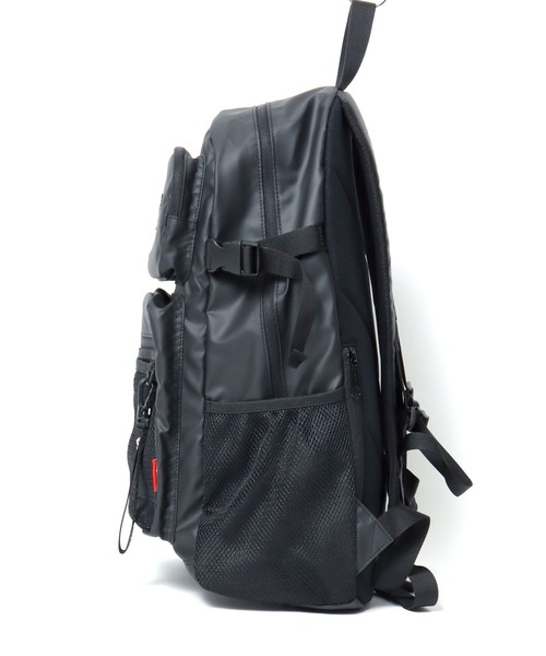 VISION STREET WEAR（ヴィジョンストリートウェア）の「VISION STREET WEAR（ヴィジョンストリートウェア）CONVEIENT  BACKPACK/ワンポイントロゴ バックパック/リュックサック（バックパック/リュック・メンズ・ブラック系1/ブラック系3/ブラック系2・FREE）」の10枚目の写真