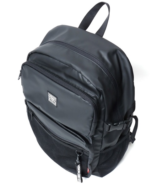 VISION STREET WEAR（ヴィジョンストリートウェア）の「VISION STREET WEAR（ヴィジョンストリートウェア）CONVEIENT  BACKPACK/ワンポイントロゴ バックパック/リュックサック（バックパック/リュック・メンズ・ブラック系1/ブラック系3/ブラック系2・FREE）」の13枚目の写真