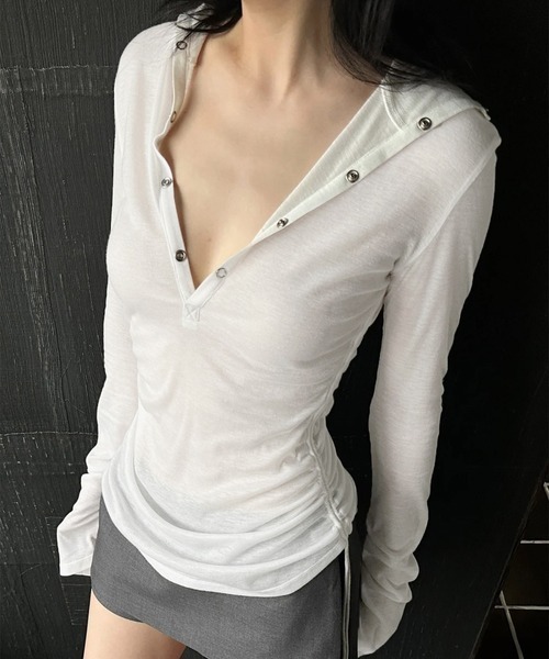 NANEA(ナネア)の「フード付きサイドシャーリングロンT(Tシャツ/カットソー・レディース・ブルー/ホワイト・MEDIUM/SMALL/LARGE)」の7枚目の写真