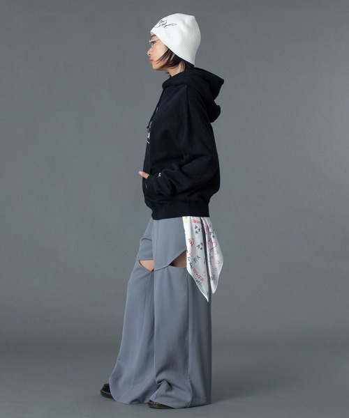 X-girl（エックスガール）の「SPRAY LOGO AND STUDDED BEANIE（ニットキャップ/ビーニー・レディース・ブラック/ライトブルー/ホワイト・ONE SIZE）」の17枚目の写真