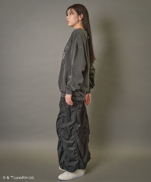 CRAFT STANDARD BOUTIQUE（クラフトスタンダードブティック）の「【STAR WARS/スター・ウォーズ】ダース・ベイダー スウェット（スウェット・メンズ・ブラック・M/L/XL）」の3枚目の写真