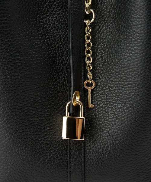 AULENTTI（オウレンティ）の「【AULENTTI】チャームショルダーBAG（ショルダーバッグ・レディース・ブラック/ブラウン・フリー）」の18枚目の写真