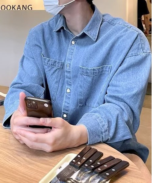 NEW GENTLEMAN(ニュージェントルマン)の「パサデナデニム オーバーサイズシャツ(シャツ/ブラウス・メンズ・ブラック/ブルー・M/L)」の5枚目の写真