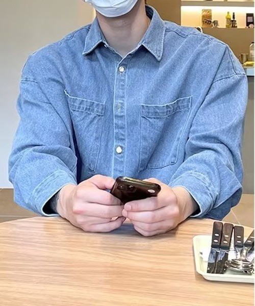 NEW GENTLEMAN(ニュージェントルマン)の「パサデナデニム オーバーサイズシャツ(シャツ/ブラウス・メンズ・ブラック/ブルー・M/L)」の7枚目の写真