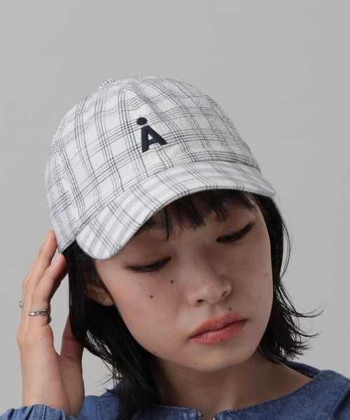 ALAND(エーランド)の「【UNISEX】ALAND/Aロゴアソート柄CAP(キャップ・レディース・ホワイト/ネイビー/チャコールグレー/ベージュ・ONE SIZE)」の9枚目の写真