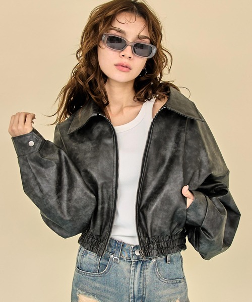 ANAP(アナップ)の「vintae加工フェイクレザークロップドブルゾン(ブルゾン・レディース・ブラック/ブラウン・F)」の3枚目の写真