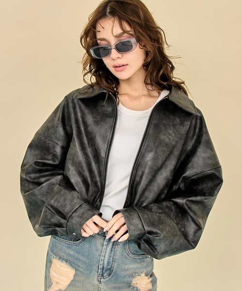 ANAP(アナップ)の「vintae加工フェイクレザークロップドブルゾン(ブルゾン・レディース・ブラック/ブラウン・F)」の4枚目の写真