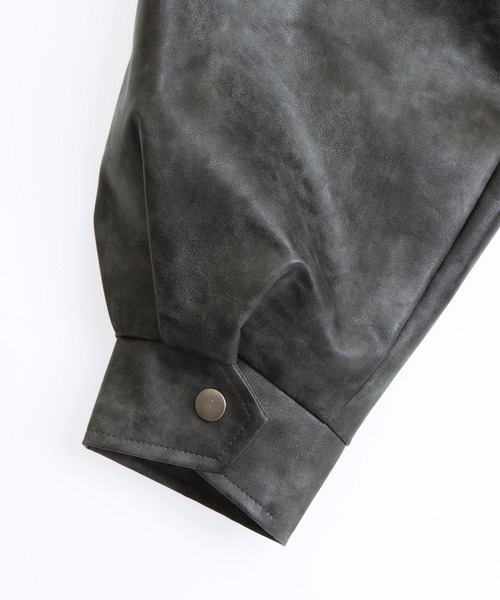 ANAP(アナップ)の「vintae加工フェイクレザークロップドブルゾン(ブルゾン・レディース・ブラック/ブラウン・F)」の19枚目の写真