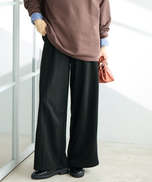 SMILE LAND(スマイルランド)の「<大きいサイズ>ワイドカーブスウェットパンツ(ゆったりヒップ)(その他パンツ・レディース・杢グレー/ブラック・L/3L/4L/5L/LL)」の2枚目の写真