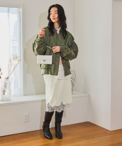 mysty woman(ミスティウーマン)の「チェーンミニショルダー 665491(ショルダーバッグ・レディース・イエロー/ホワイト・FREE)」の4枚目の写真