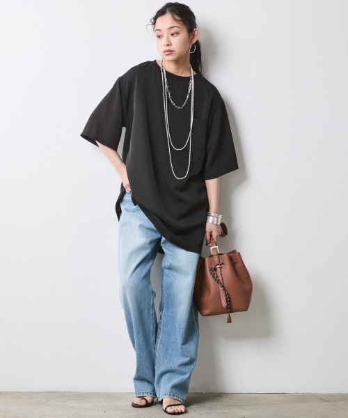 CHIC STYLE(シックスタイル)の「Tブラウスチュニック<大きいサイズ有>シックスタイル(その他トップス・レディース・ライトベージュ/ブラック・LL/3L/4L/5L/M/L)」の10枚目の写真