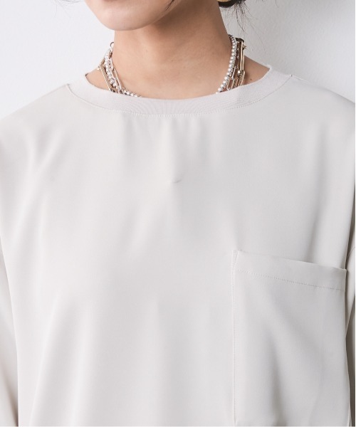 CHIC STYLE(シックスタイル)の「Tブラウスチュニック<大きいサイズ有>シックスタイル(その他トップス・レディース・ライトベージュ/ブラック・LL/3L/4L/5L/M/L)」の17枚目の写真