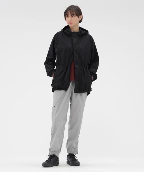 MARGARET HOWELL（マーガレットハウエル）の「HIGHDENCE PIQUE JERSEY（Tシャツ/カットソー・レディース・ブラック/ホワイト/レッド・2）」の10枚目の写真