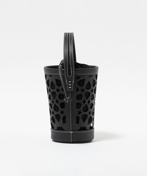 A VACATION（アヴァケーション）の「＜A VACATION＞BONBON STAR バッグ（ハンドバッグ・レディース・ブラック・FREE）」の2枚目の写真