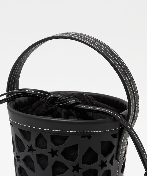 A VACATION（アヴァケーション）の「＜A VACATION＞BONBON STAR バッグ（ハンドバッグ・レディース・ブラック・FREE）」の5枚目の写真