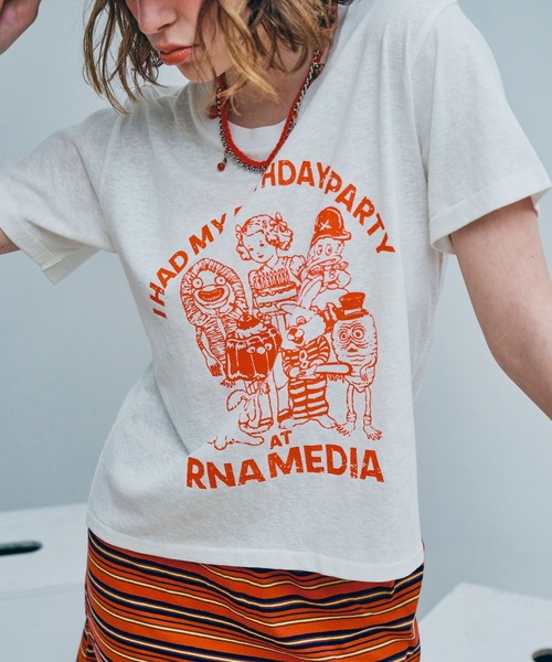 M2661 BIRTHDAY PARTYレギュラーT（Tシャツ/カットソー）｜RNA（アール